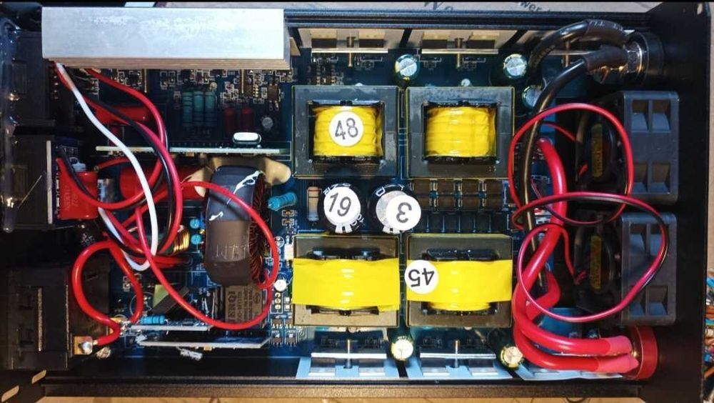 Инвертор 3000W (2200w)