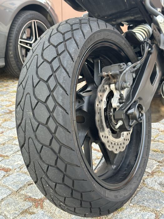 Yamaha XSR 700 75cv
