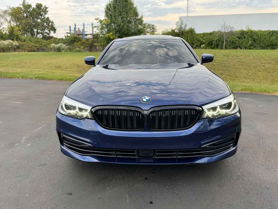 BMW 5 Series      2020