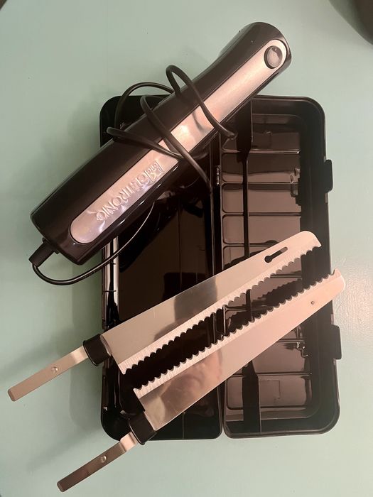 Електроніж Clatronic