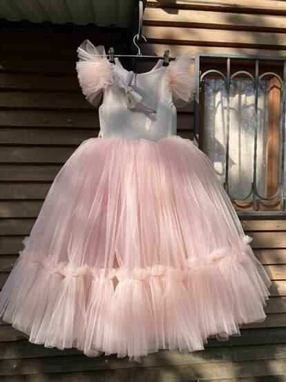 Плаття рожеве пишна з бантом новорічна дитяча святкове пишне нов