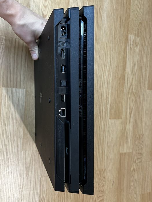Playstation 4 pro 1tb 12.02 Goldhen багато ігр