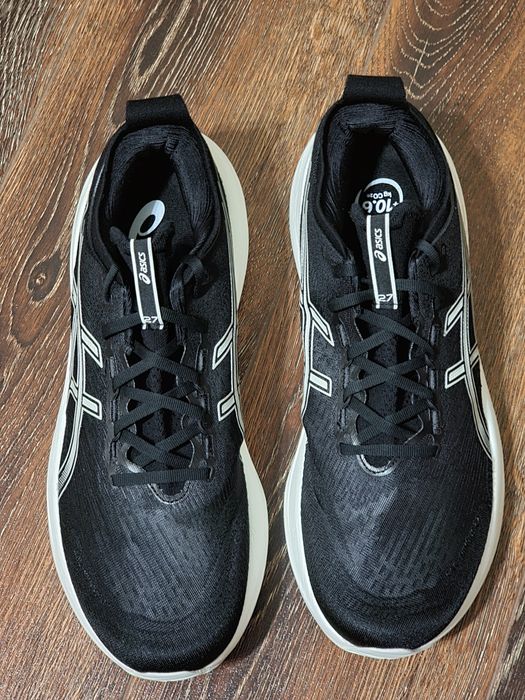 Оригінал 100% чоловічі кросівки asics nimbus 27   eur 48