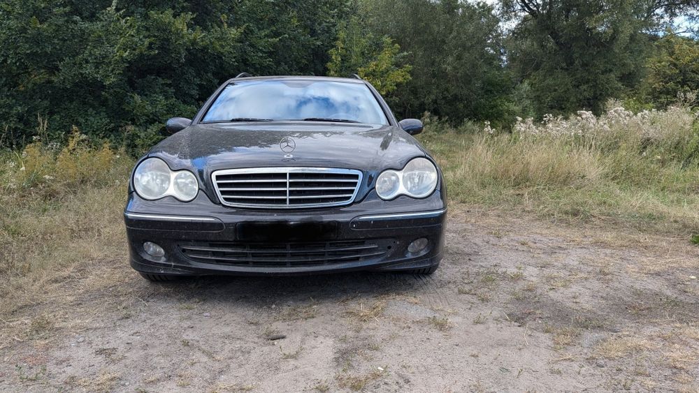 Mercedes w203 c220