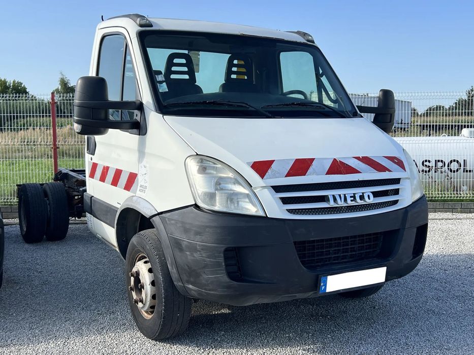 Iveco 65C18  3.0 180km. Rama