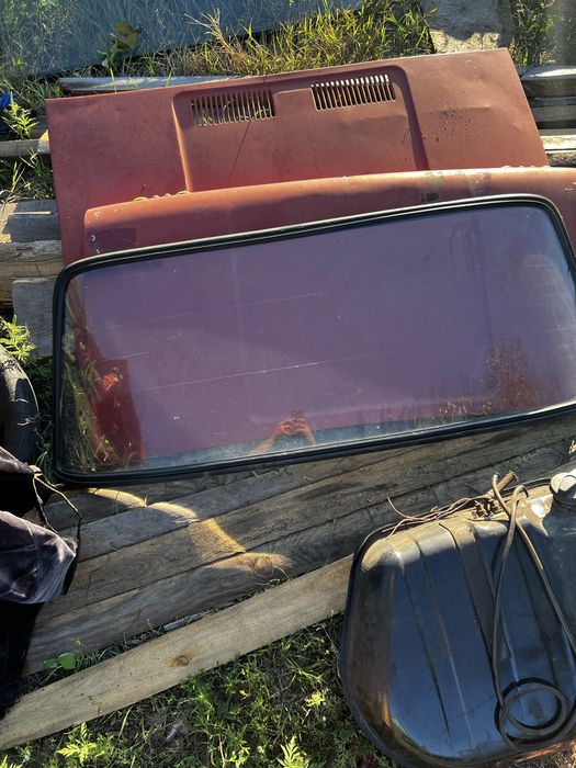 Задне скло ваз 2101-2107