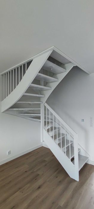 Schody Do  Domu Samonośne Dwuzabiegowe obniżony koszt
