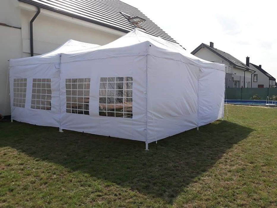 Wynajem namiotów wypożyczalnia namiot napis love stoły krzesła komunia