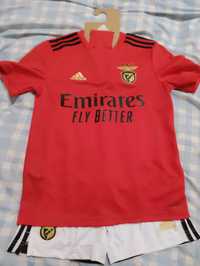 Equipamento de Futebol Benfica