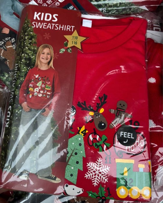 Bluzy swetry dzieciece mix swiateczne