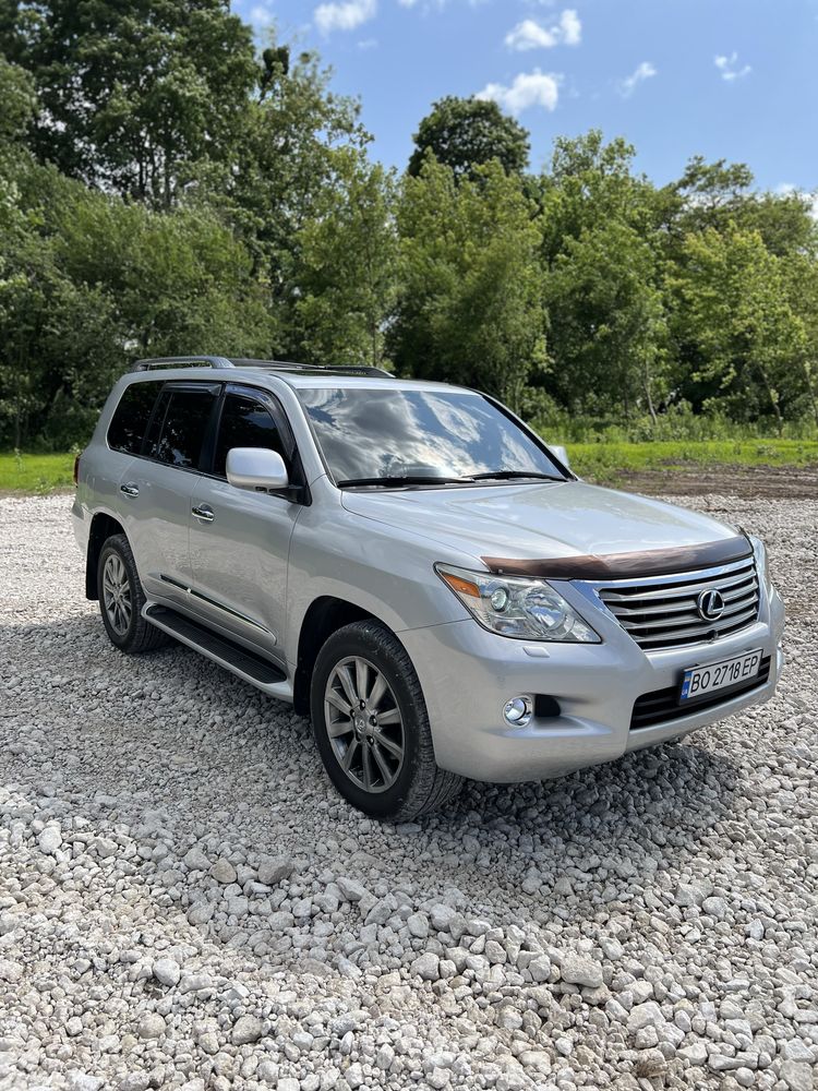 Lexus lx570 газ/бензин