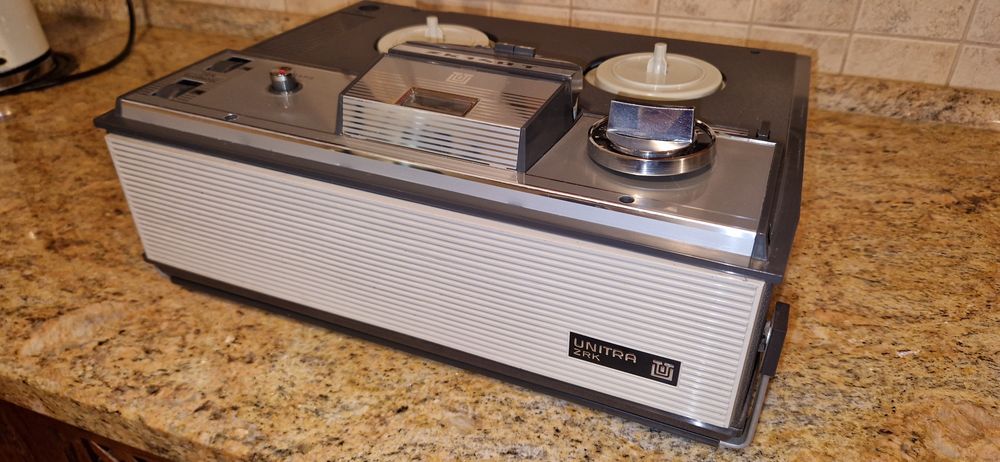 Magnetofon szpulowy Unitra ZK 140T