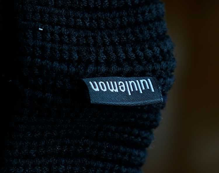 В`язана шапка lululemon 40% шерсть 3 кольори