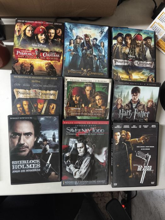 Vendo DVD's e CD's