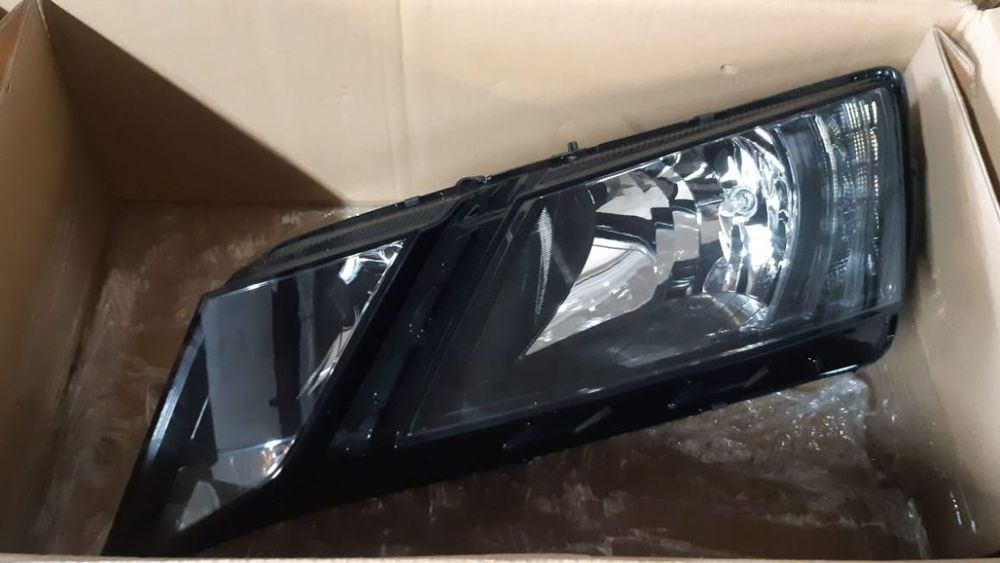 Lampa lewa Skoda Octacia I 5E1 Lift Zwykła H7 EU Nowa Oryg
