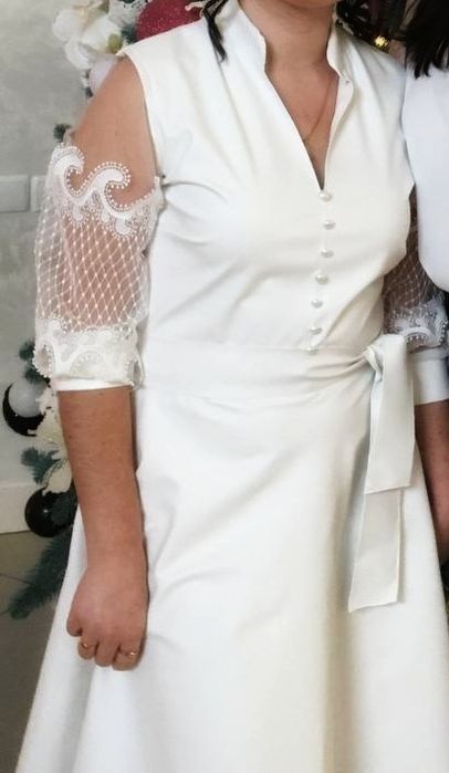 Ніжне плаття Delaras  (підходе для шлюбу)