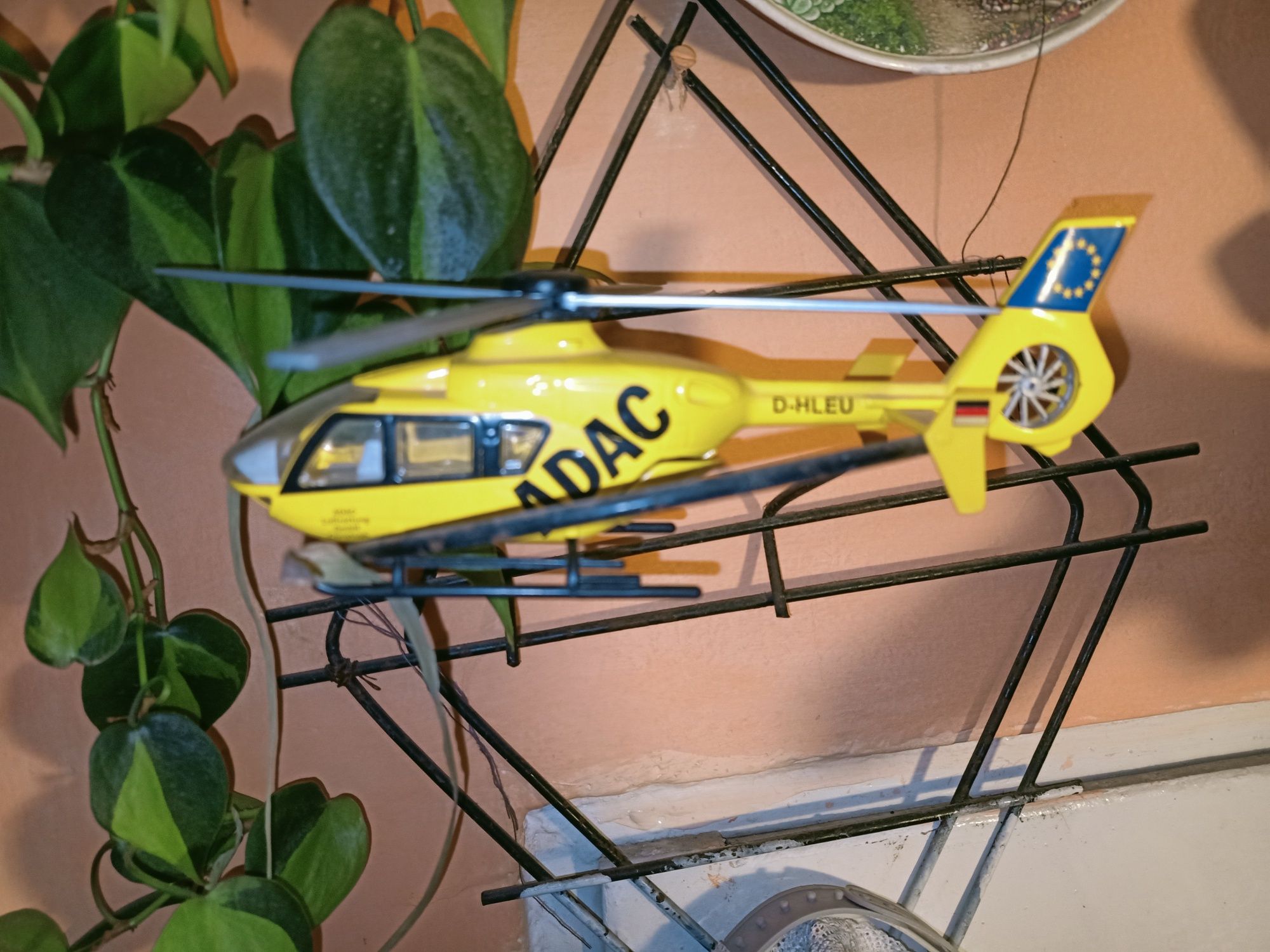 Helikopter matchbox metal