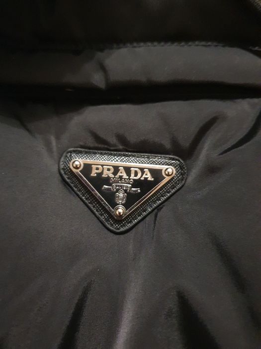 Пуховик Prada 38 рамер