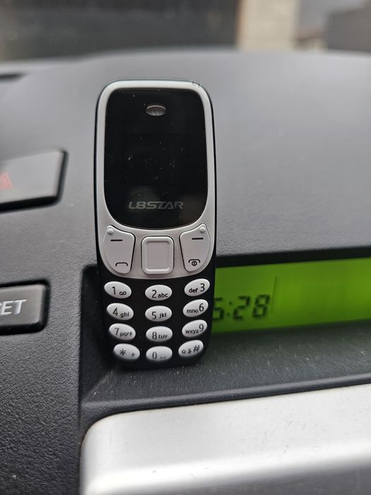 Міні телефон кнопочний на дві сімкарти