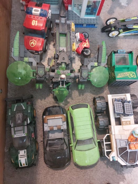 Kolekcja zestawów i figurek lego + cobi