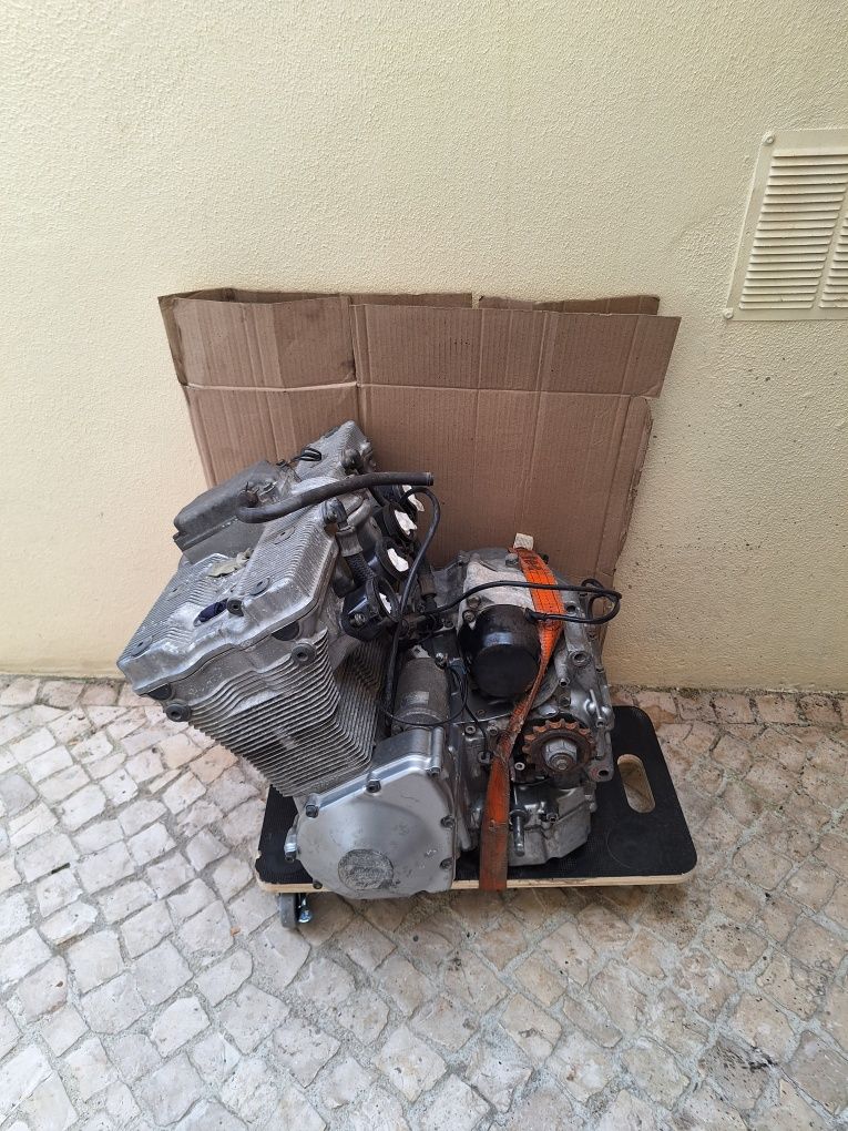 Motor Suzuki Bandit 600