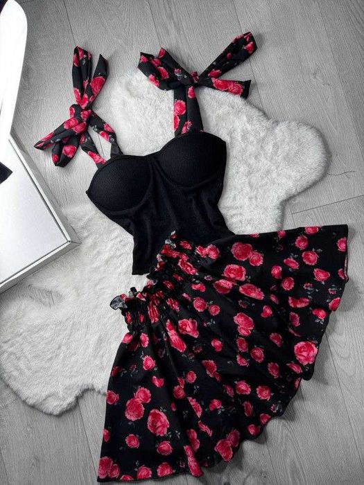 Komplet damski. Tkanina: lekki soft i prążkowany materiał. Top!!!