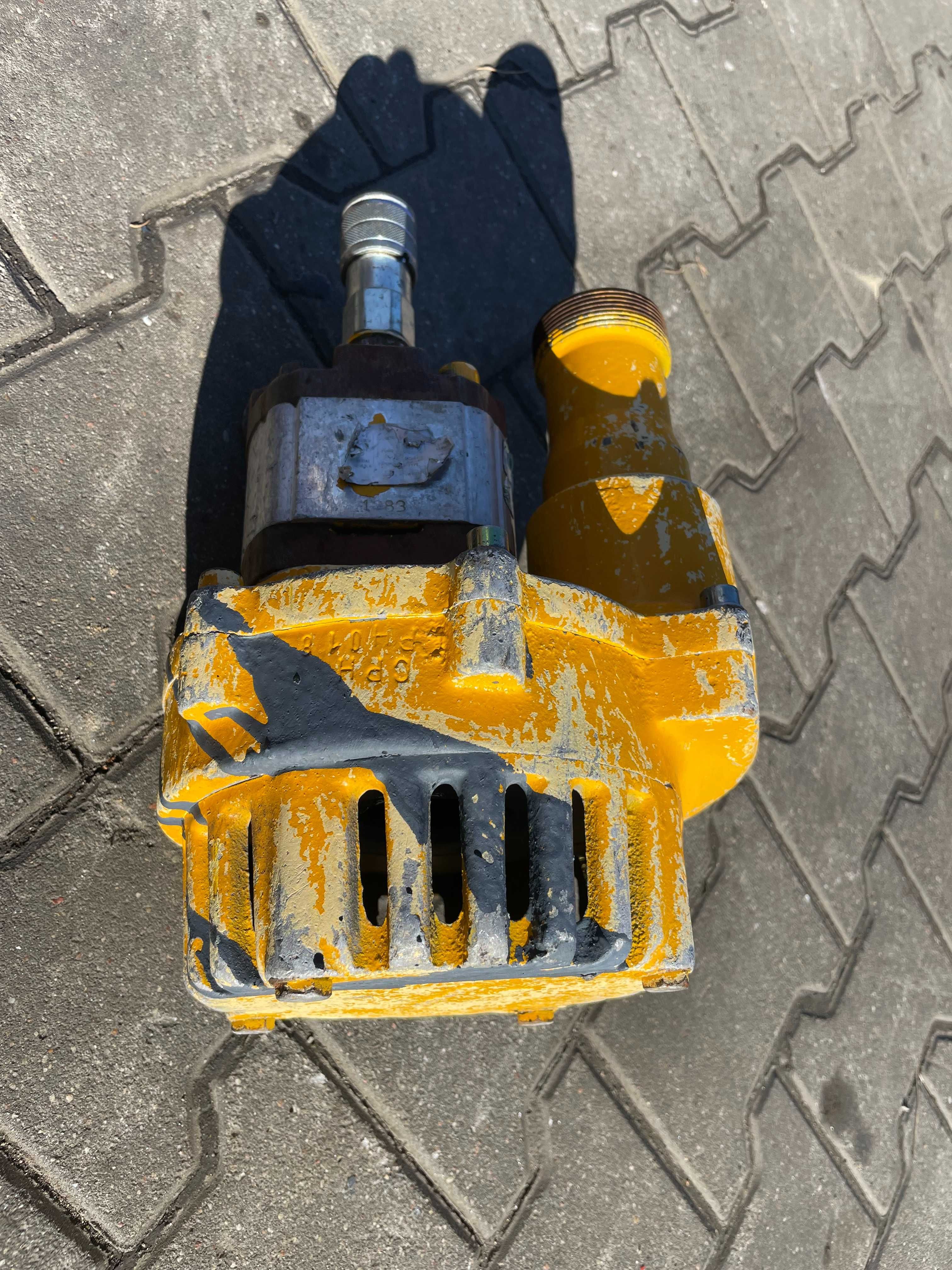 Pompa wodna szlamowa hydrauliczna JCB , DEFEKT !