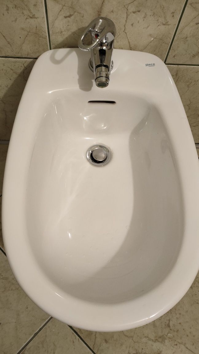 Bidet Roca z baterią