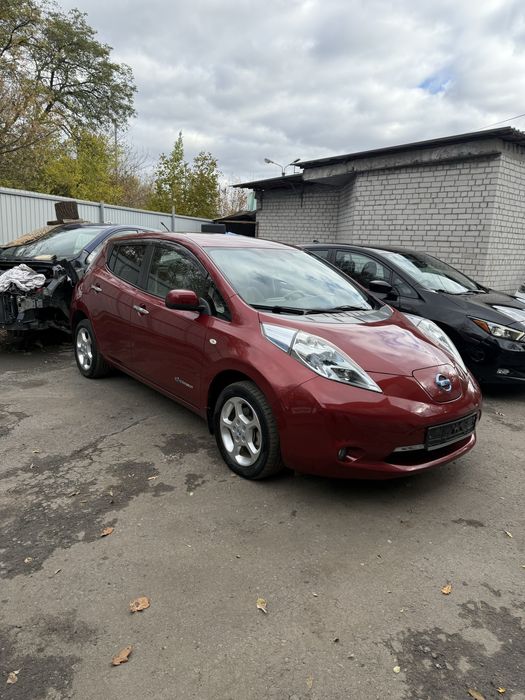 Разборка Nisan leaf 11-17 г.