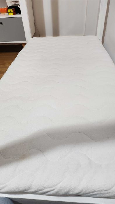Materac 70x140+ rama łóżka domek (wykonanego własnoręcznie)