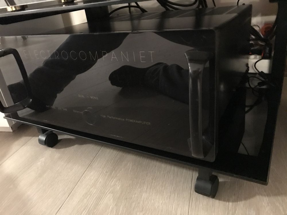 Electrocompaniet aw250 pre 4.5