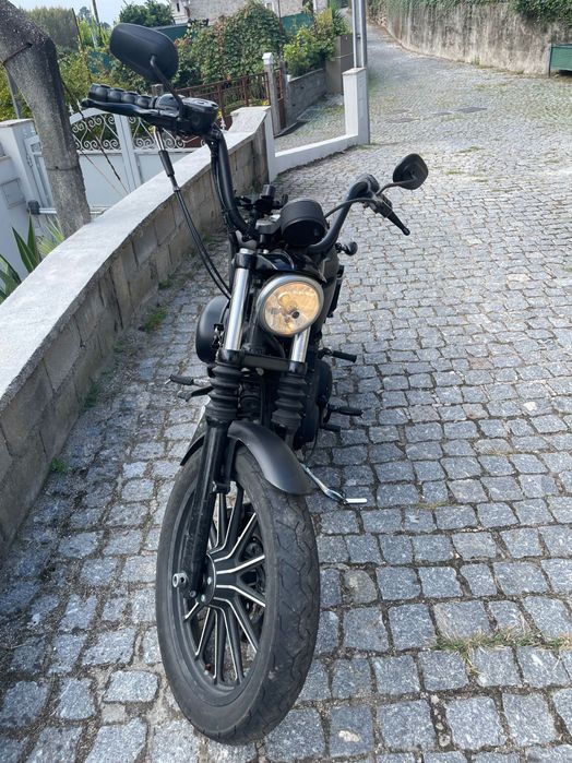 Harley Davidson 883 Iron