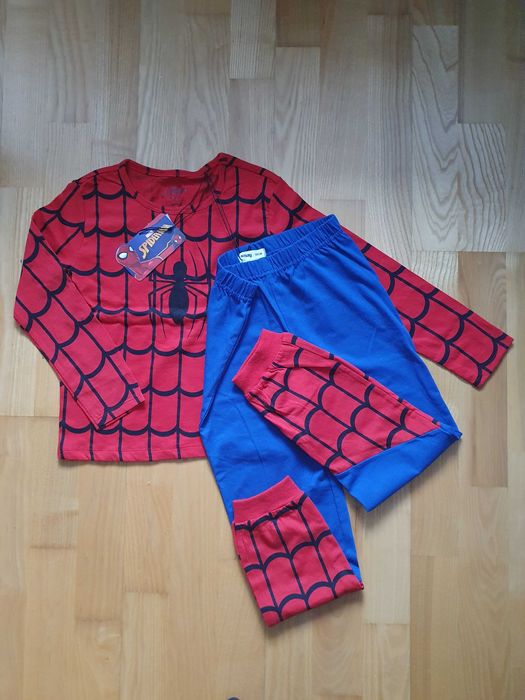 Sinsay piżama chłopięca Spiderman Spider-Man rozm. 122 NOWA