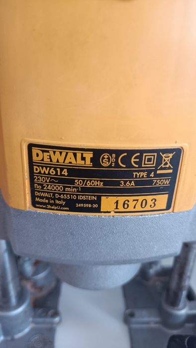 Фрезер DeWalt DW614
