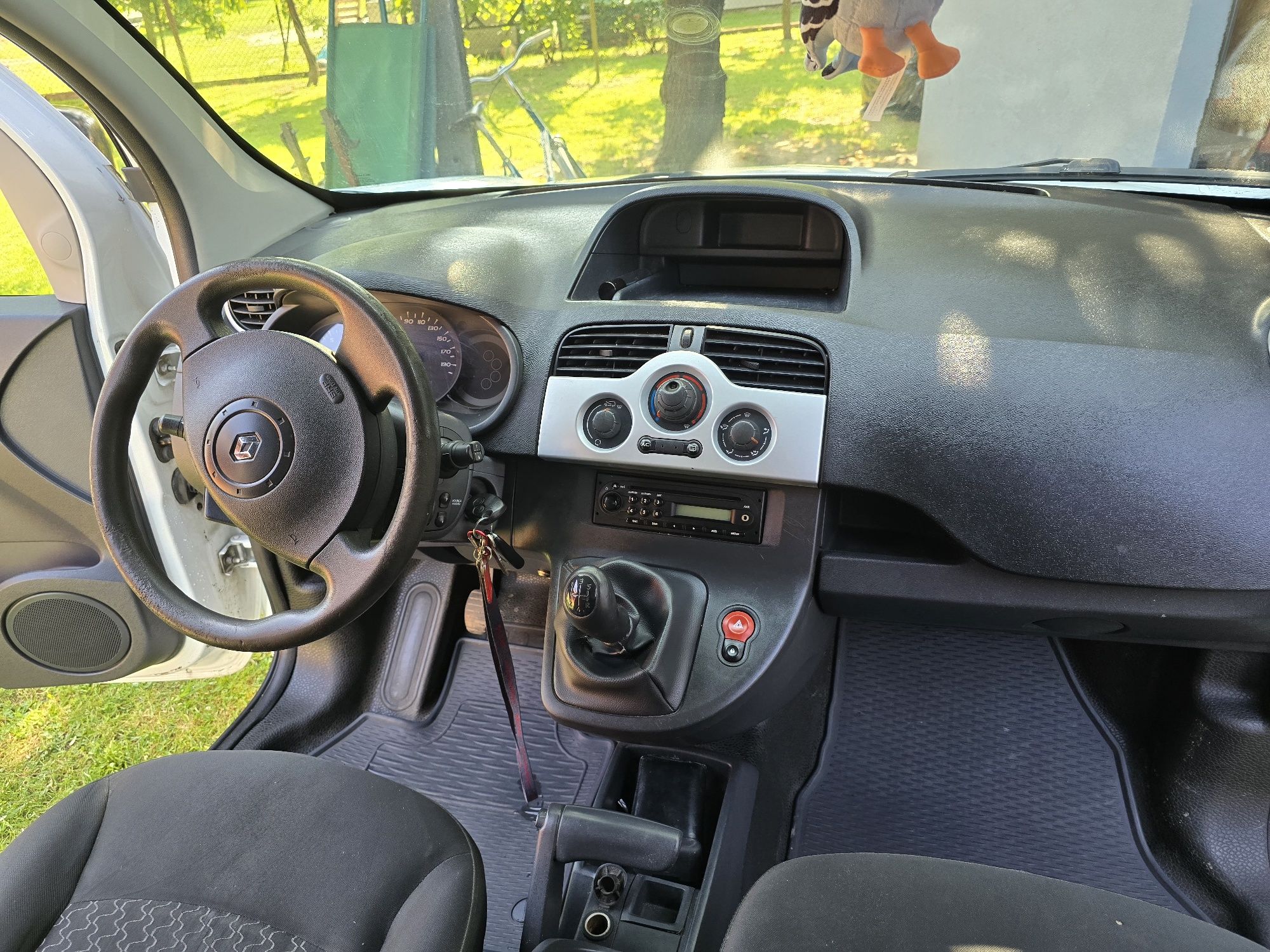 Renault Kangoo. Alu, klima, doinwestowany.