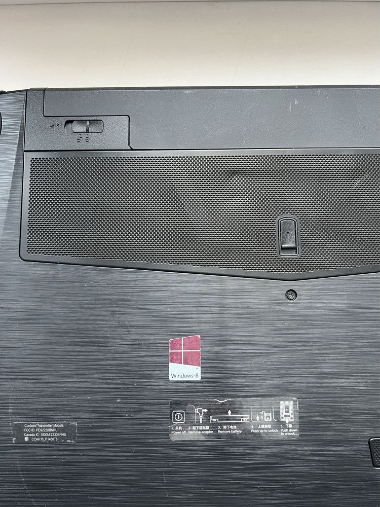 Lenovo Ideapad Y500 (15.4, i7-3630QM, 8Gb, GT 750M 2Gb, SSD 250Gb)