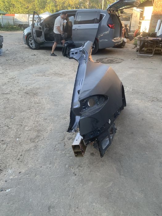 Чверть задня права tesla model S 2022 plaid