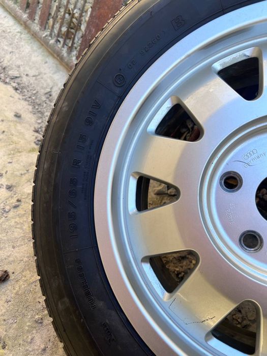 Запаска колесо Ауді R15