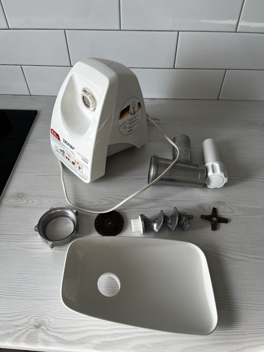 Мʼясорубка Zelmer 1282 1900 W б/у