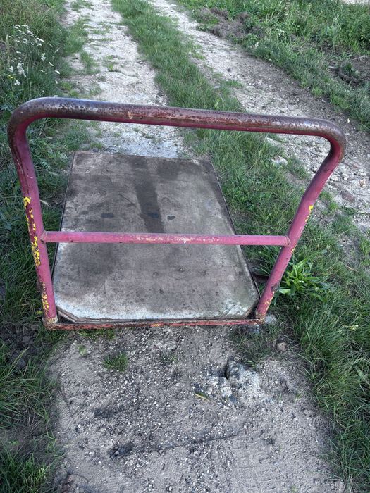 Wózek transportowy,magazynowy do przewozu towarów