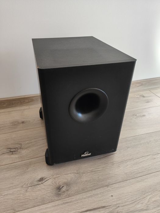 Subwoofer aktywny Magnat