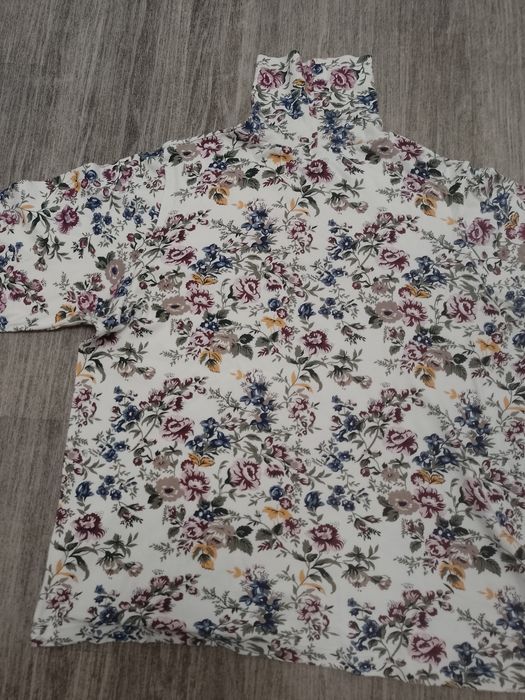 Sprzedam damski golf rozmiar M.