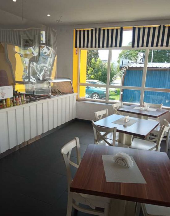 Do wynajęcia  lokal usługowo- handlowo-biurowy lub na gabinet