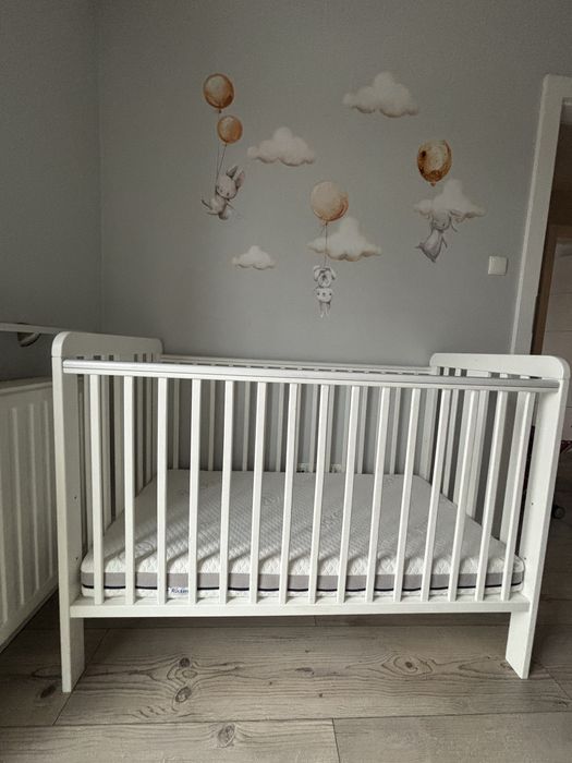 Łóżeczko niemowlęce woodies Star Cot 120x60 + materac RUCKEN