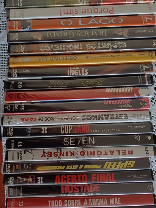 DVD filmes novos e bom estado