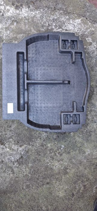 Styropian bagażnika opel insignia b HB