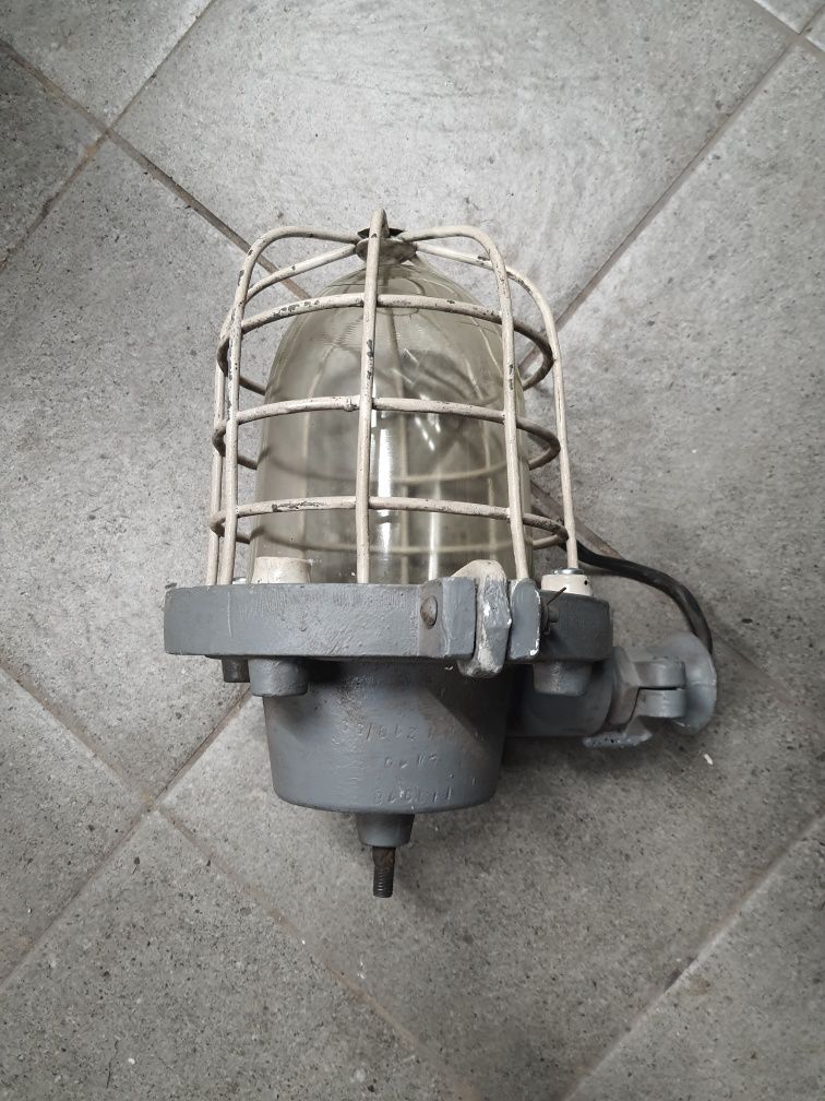 Lampa LOFT PRL przeciwwybuchowa