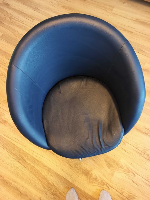 IKEA SKRUVSTA Krzesło obrotowe Fotel ekoskóra