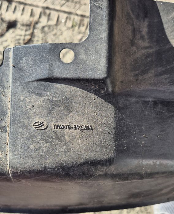 Подкрылок передний правый ланос, новая