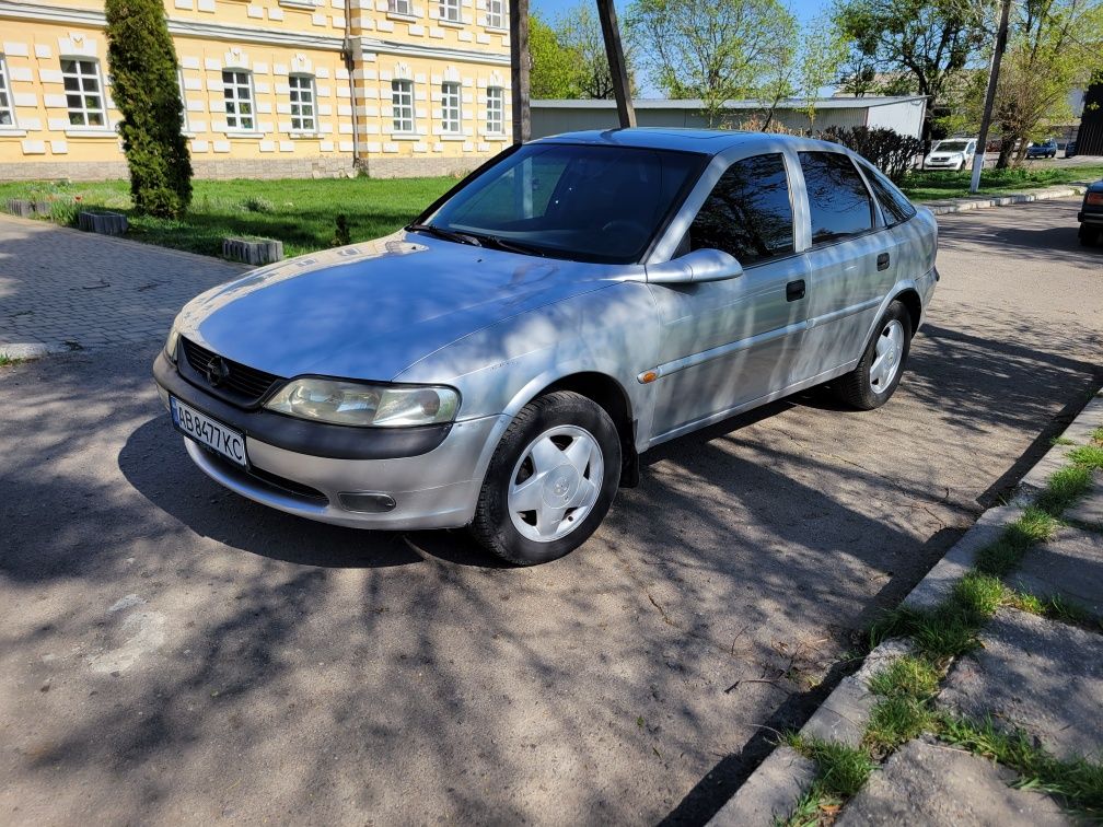 Opel vectra 1.6 газ